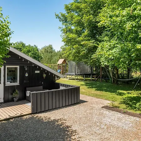 Holiday home Kuisma - 11km From The Sea By Interhome